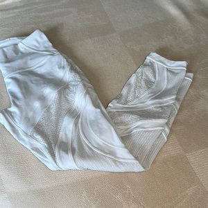 lululemon white pants .. worn twice not see thru